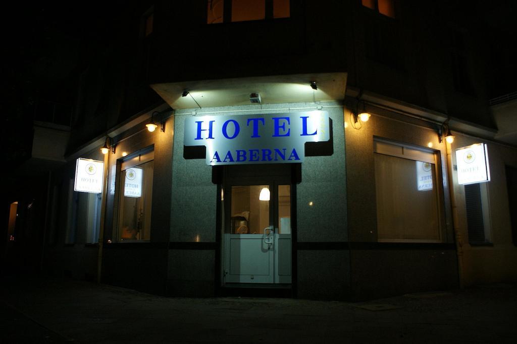 Hotel Garni Aaberna Berlin Kültér fotó